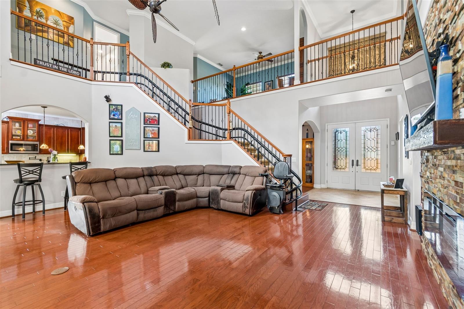 3654 BALLASTONE DR — photo 16