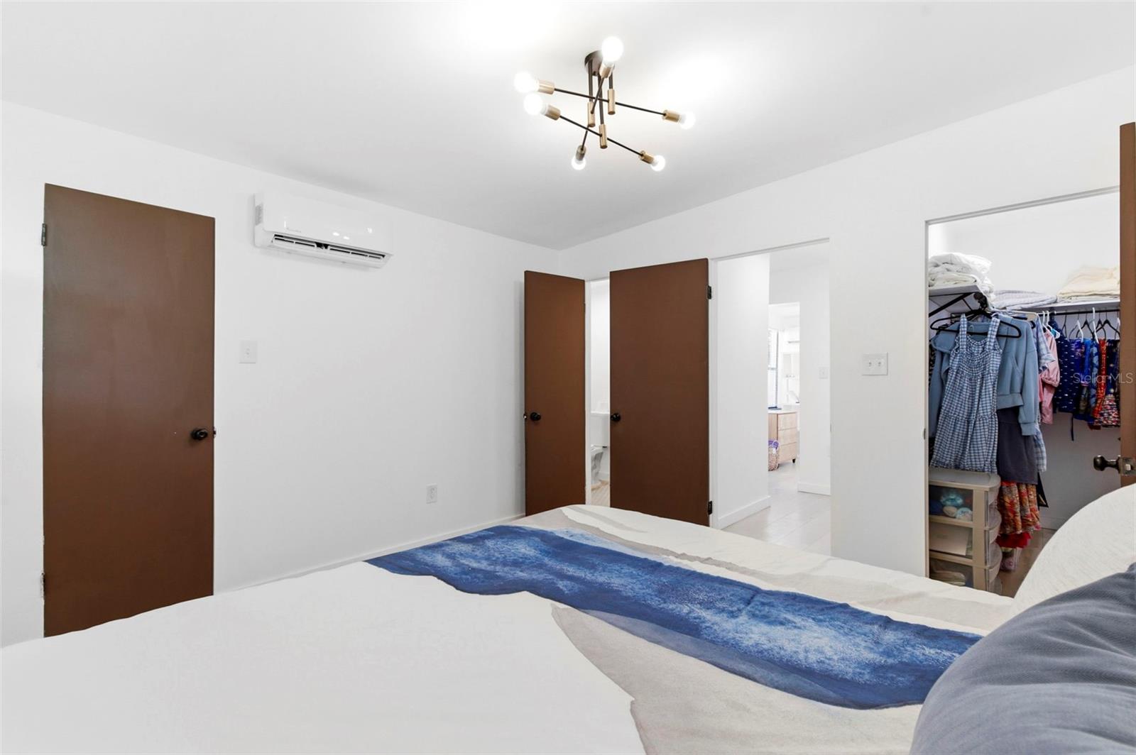 6350 HAMPTON DRIVE N — photo 36