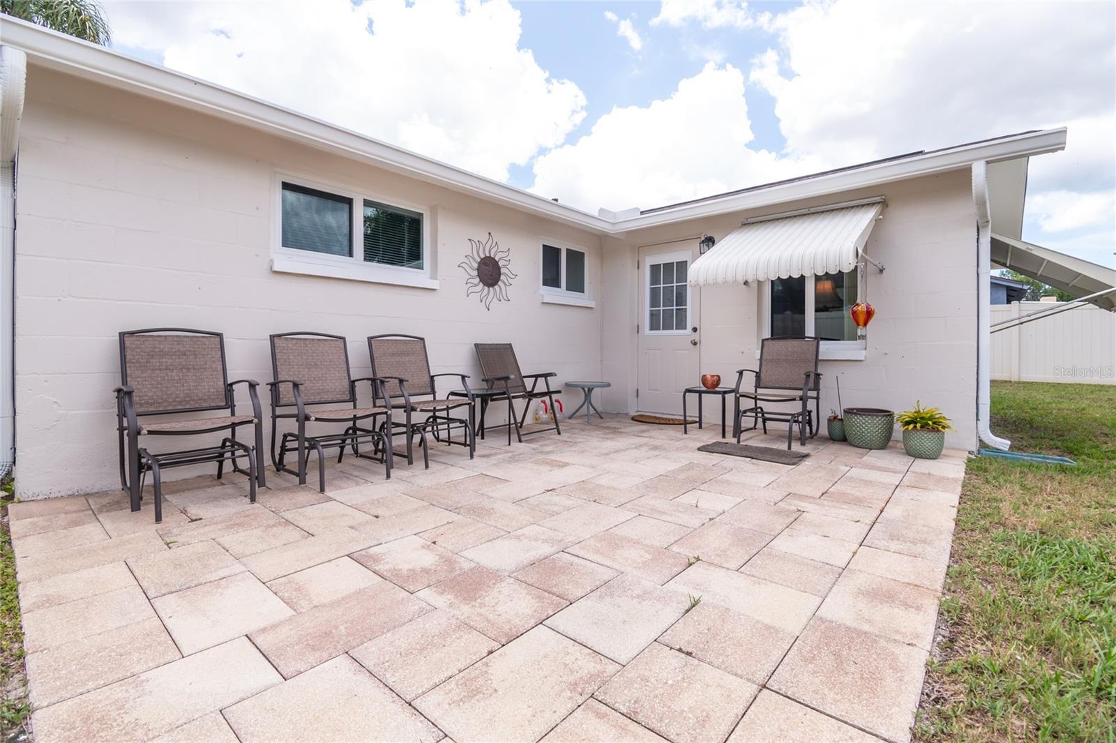 6710 RANCHWOOD LOOP — photo 24