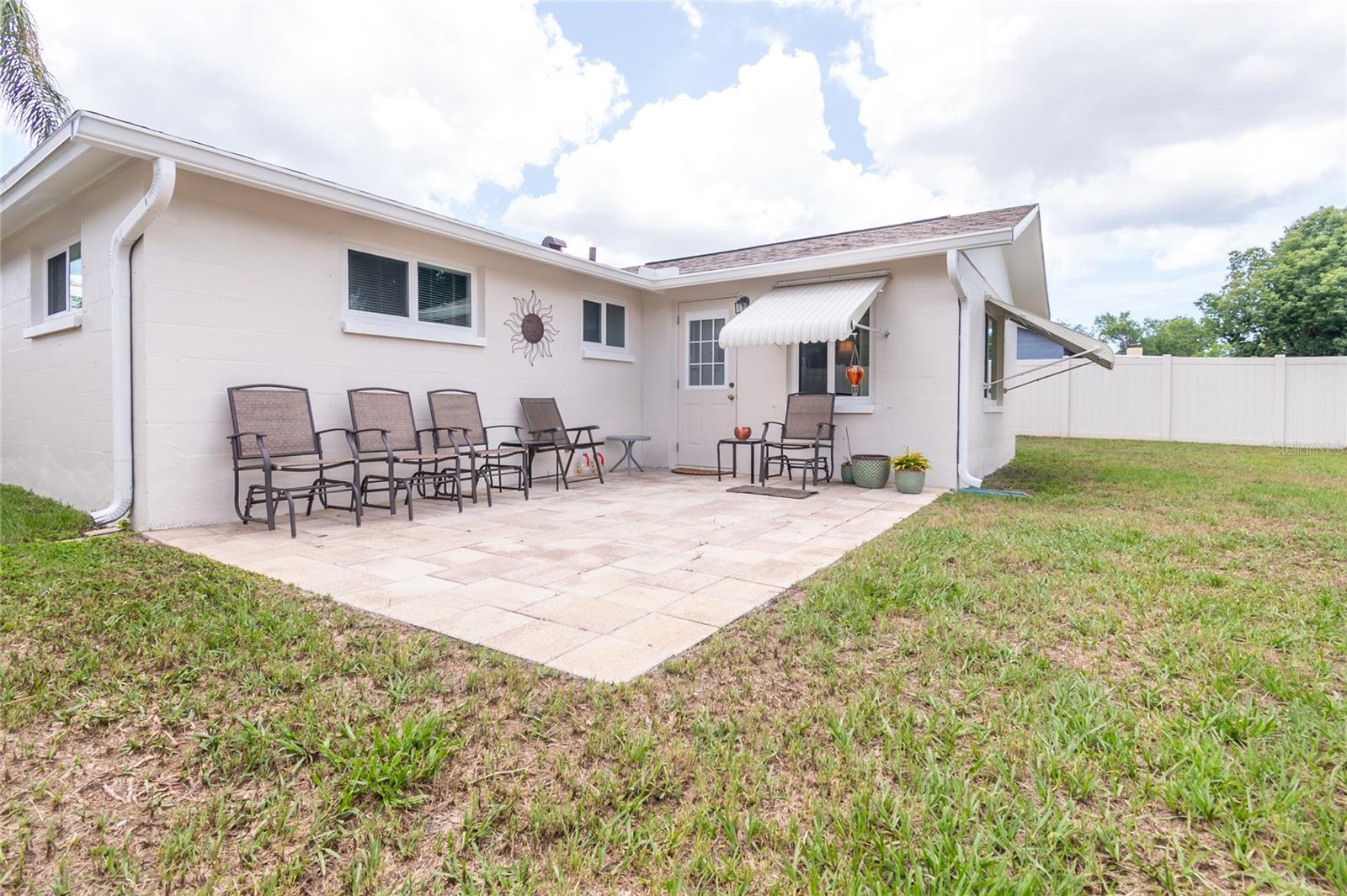 6710 RANCHWOOD LOOP — photo 25