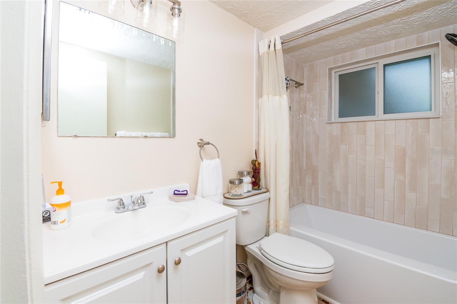 6710 RANCHWOOD LOOP — photo 21