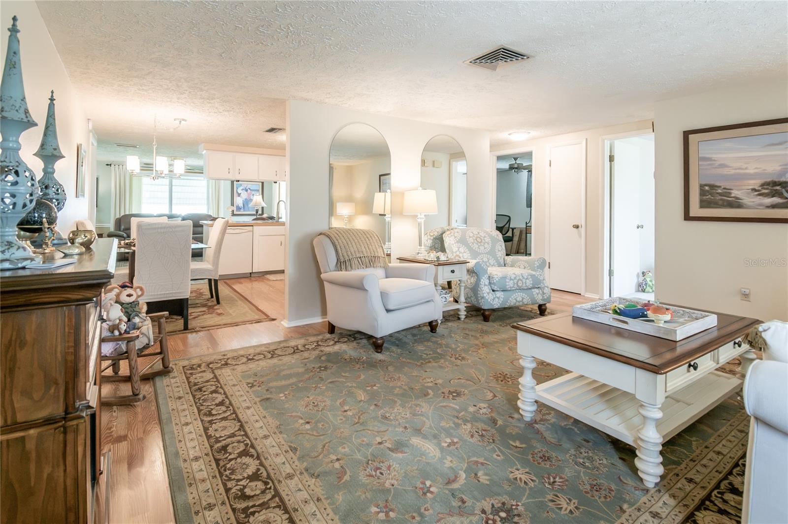 6710 RANCHWOOD LOOP — photo 2