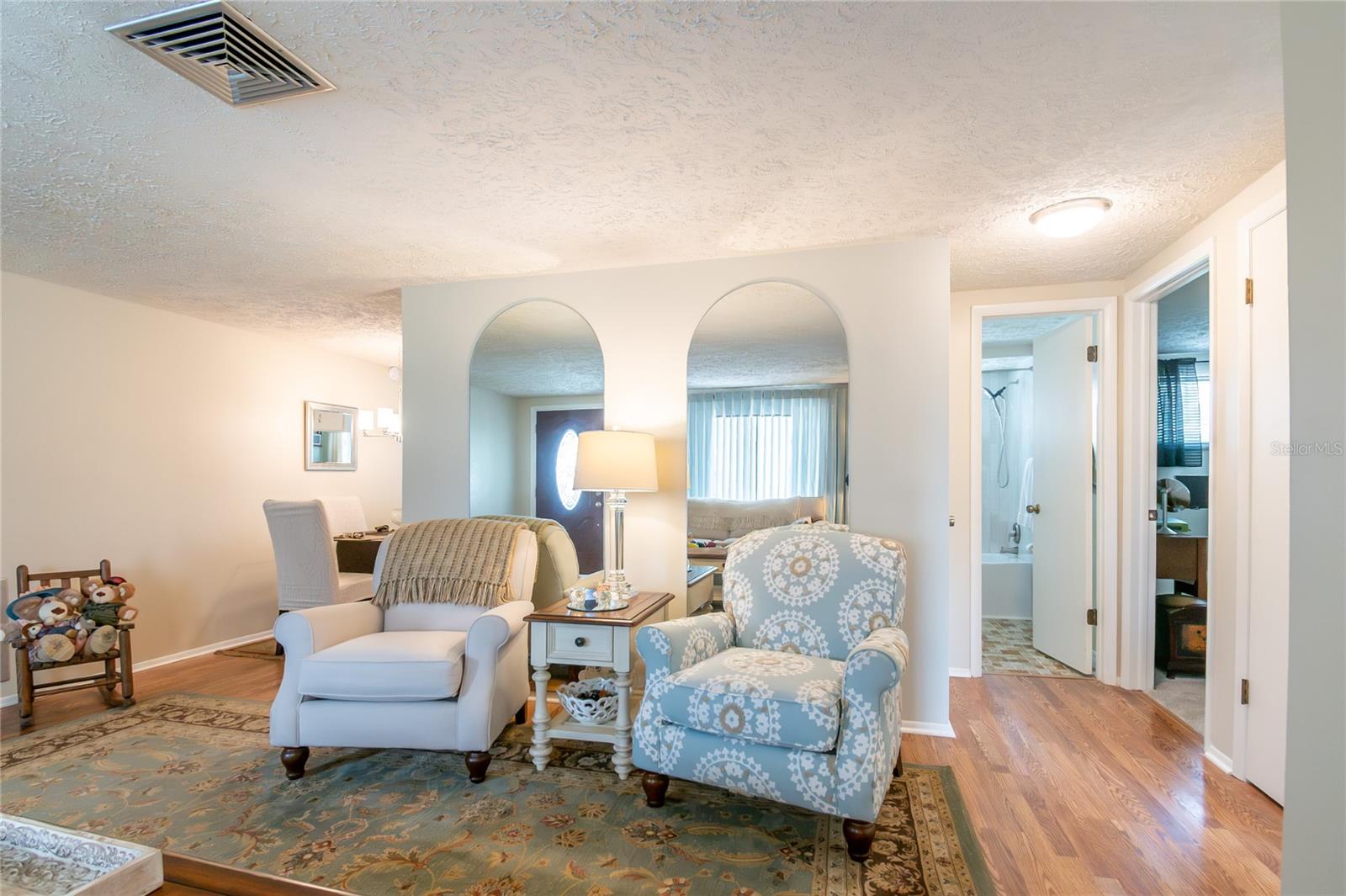 6710 RANCHWOOD LOOP — photo 4