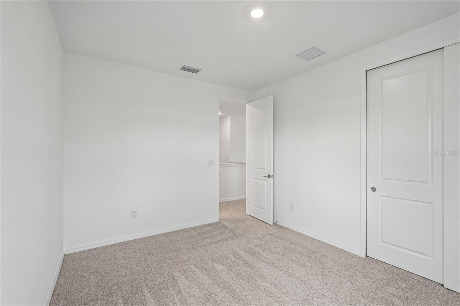 7008 FOXBORO WAY — photo 26