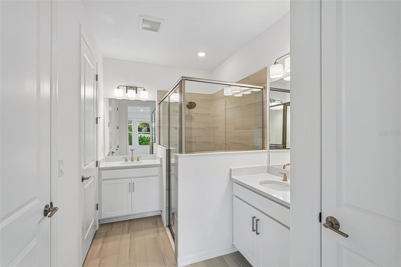 7008 FOXBORO WAY — photo 4
