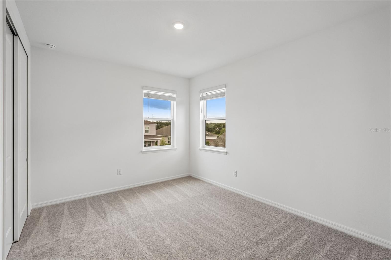 7008 FOXBORO WAY — photo 25
