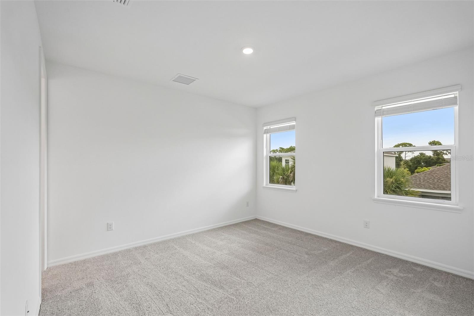 7008 FOXBORO WAY — photo 20
