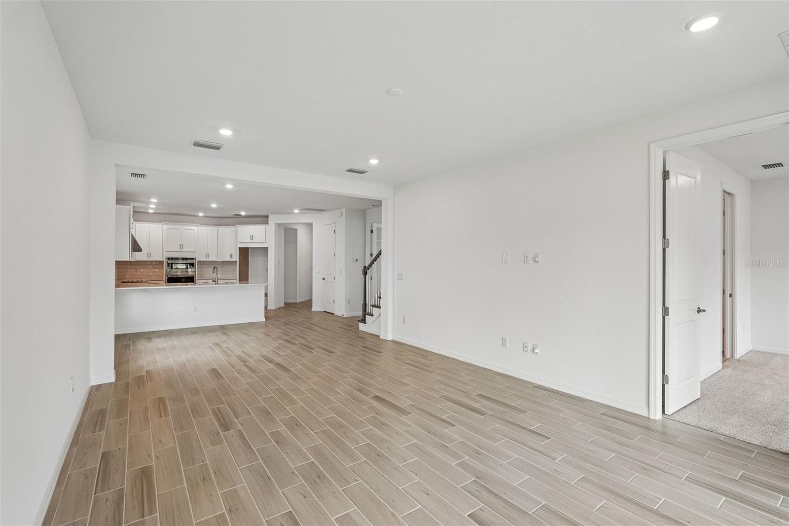 7008 FOXBORO WAY — photo 8