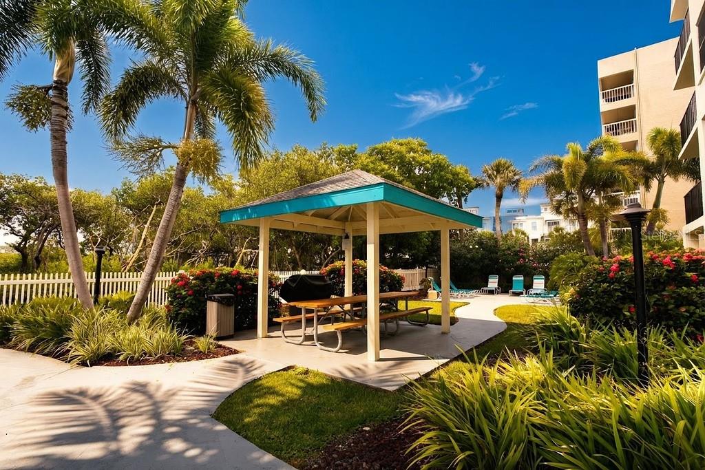 19931 GULF BLVD #D2 — photo 37