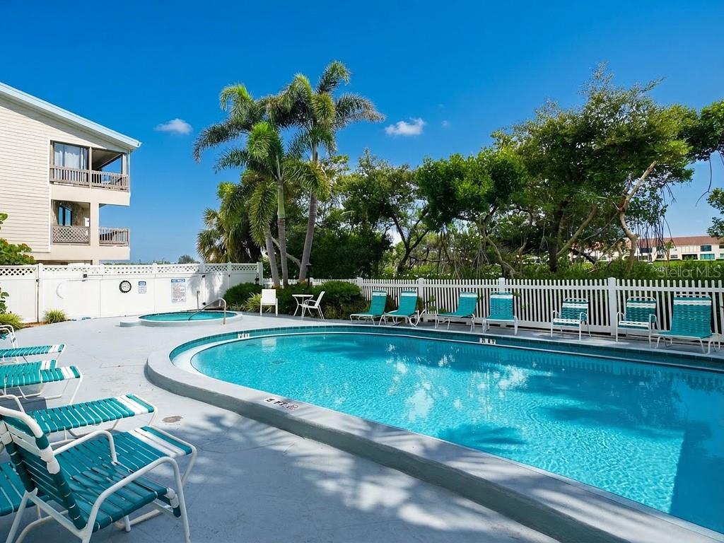 19931 GULF BLVD #D2 — photo 35