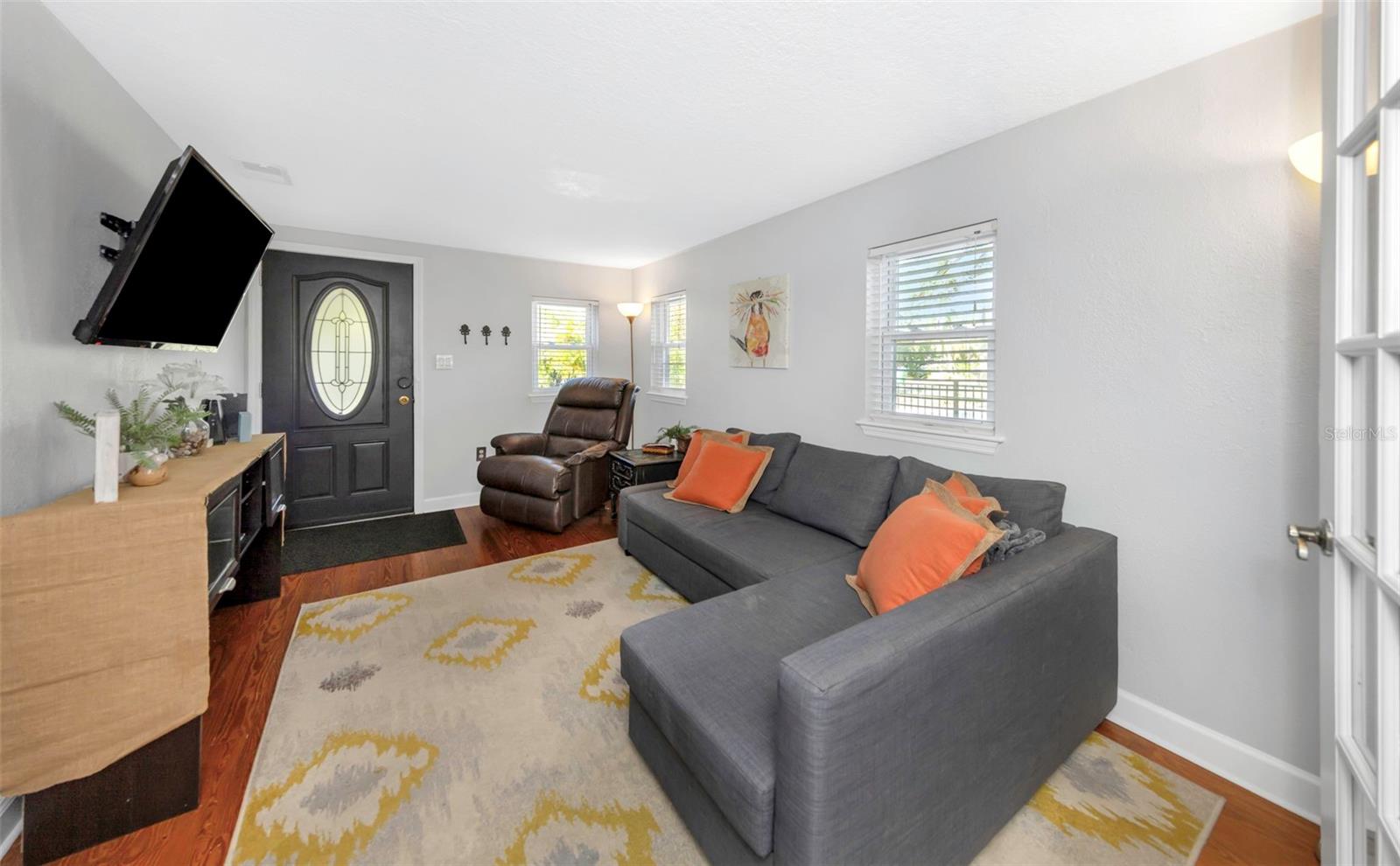 414 TAMPA RD — photo 10