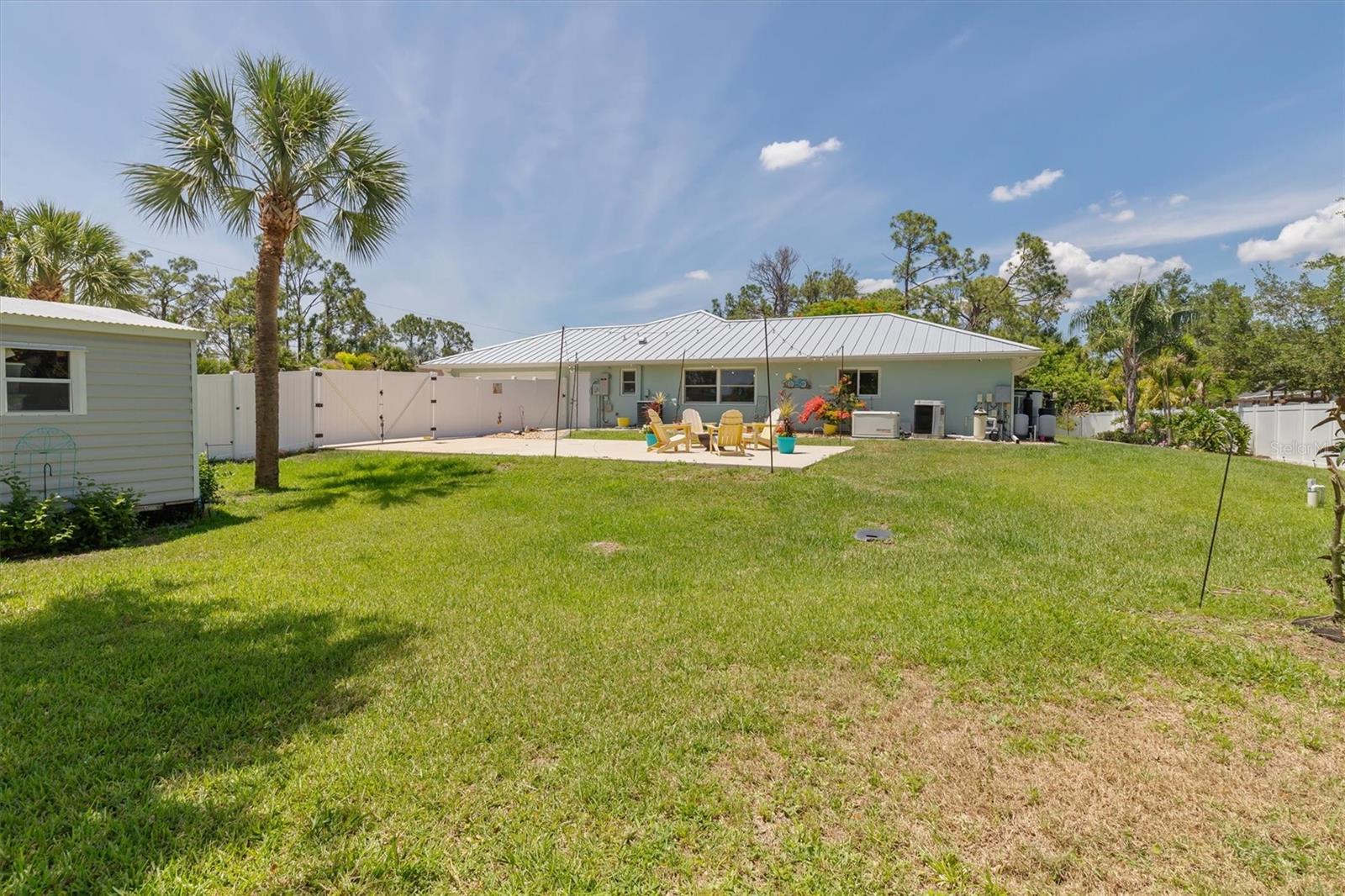 1636 GLENAN RD — photo 44