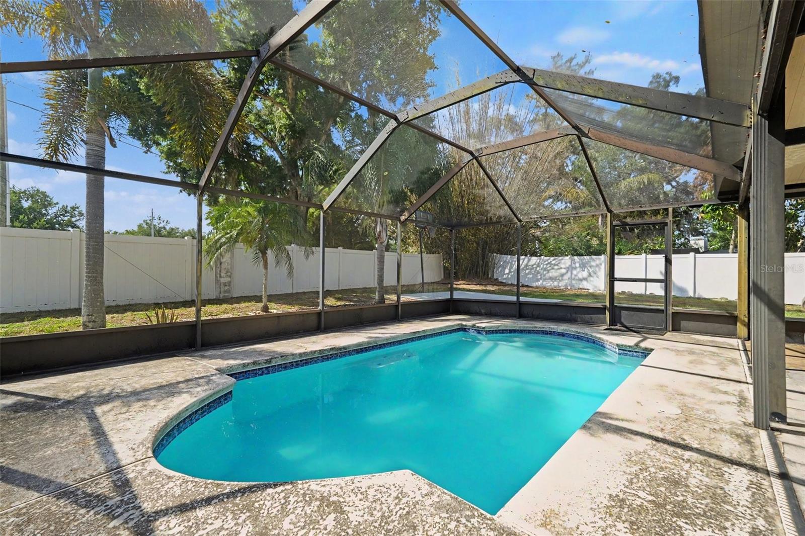 1714 LARABIE CT — photo 2