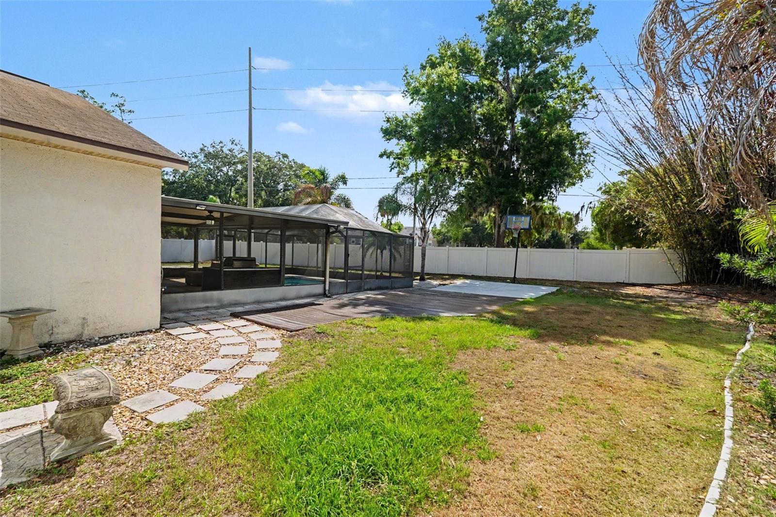 1714 LARABIE CT — photo 21