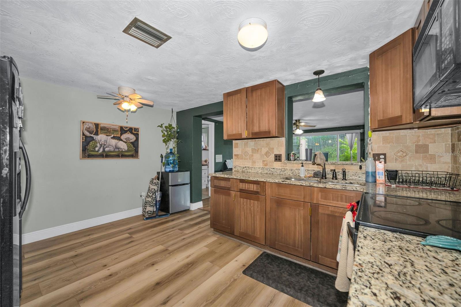 3541 BIGELOW DR — photo 9