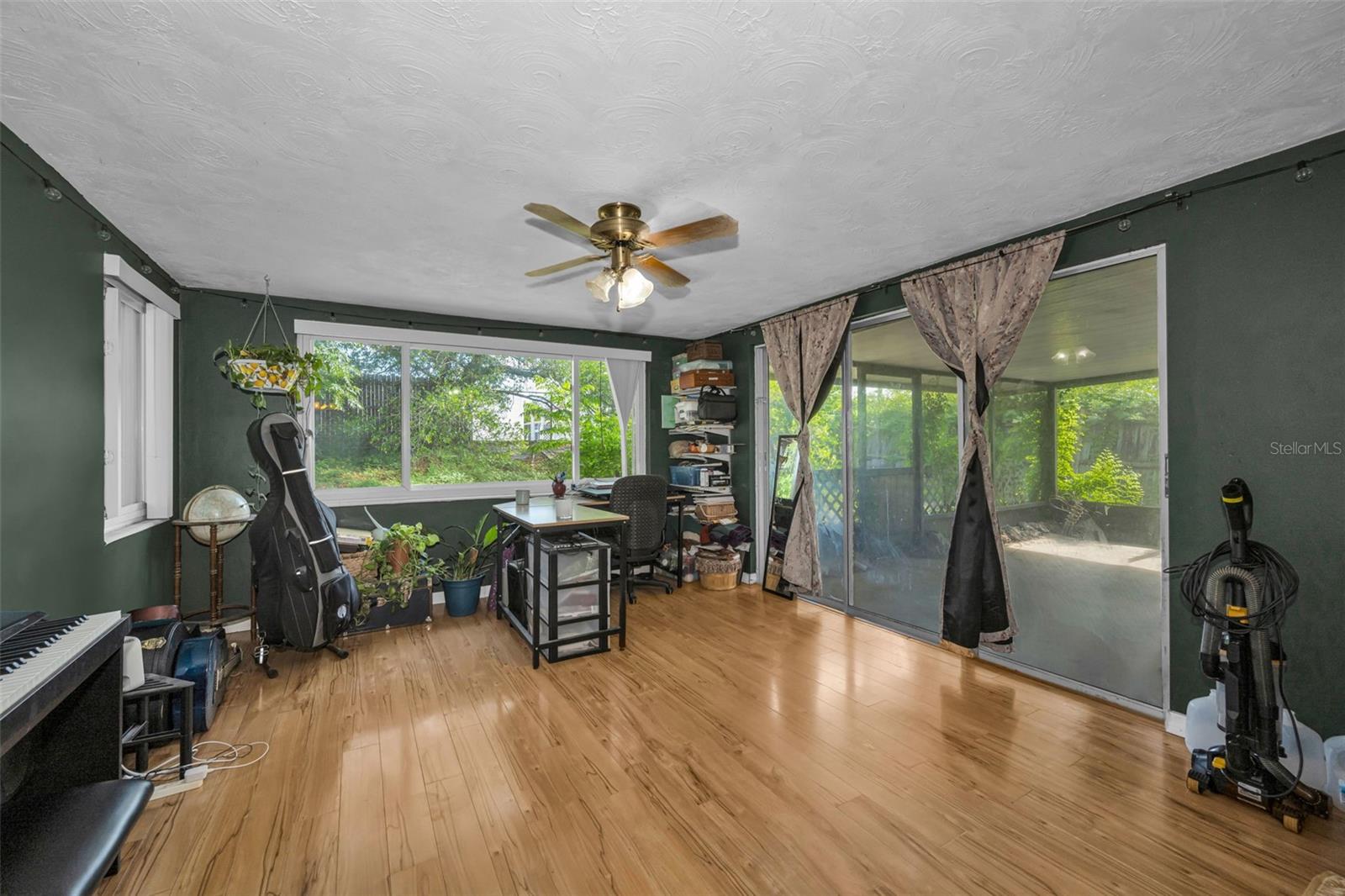 3541 BIGELOW DR — photo 15