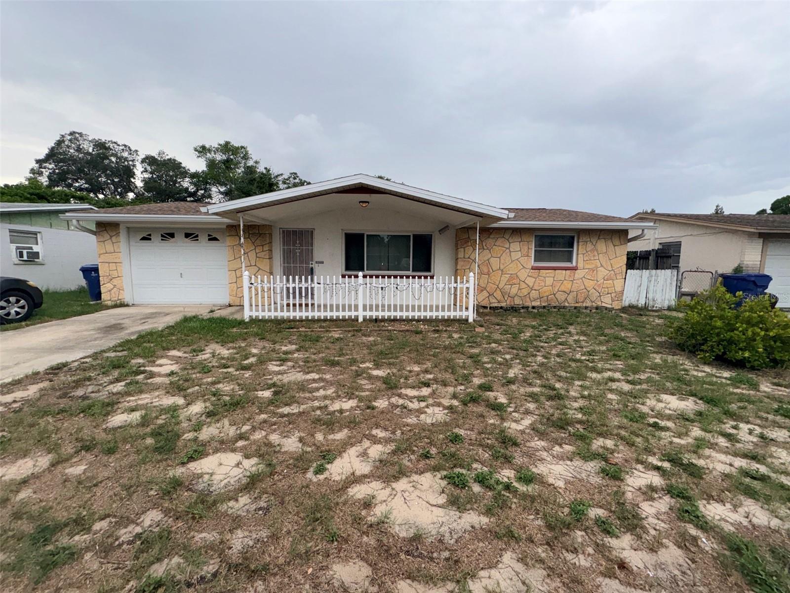 3541 BIGELOW DR — photo 2