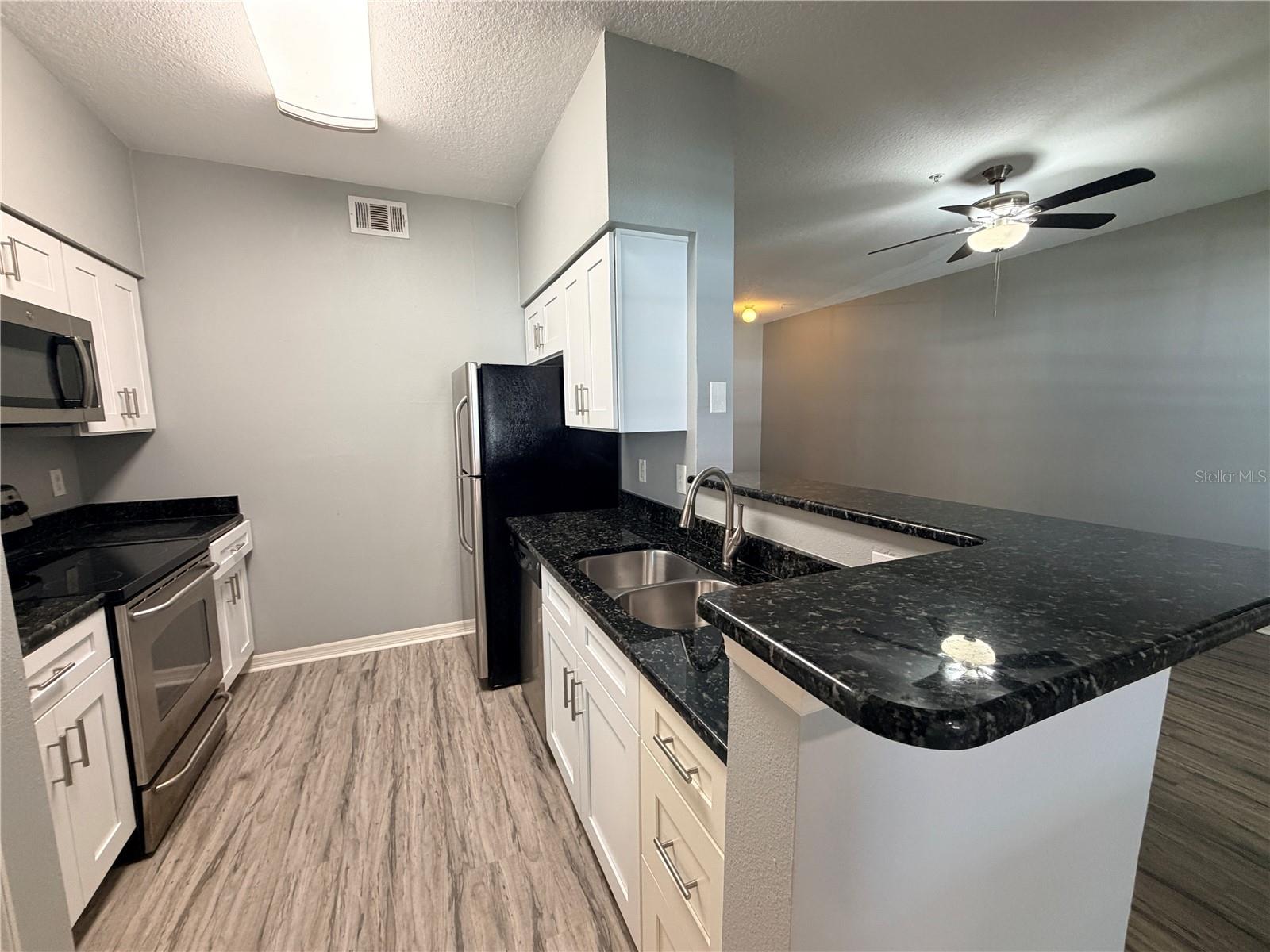 1810 E PALM AVE #5114 — photo 31