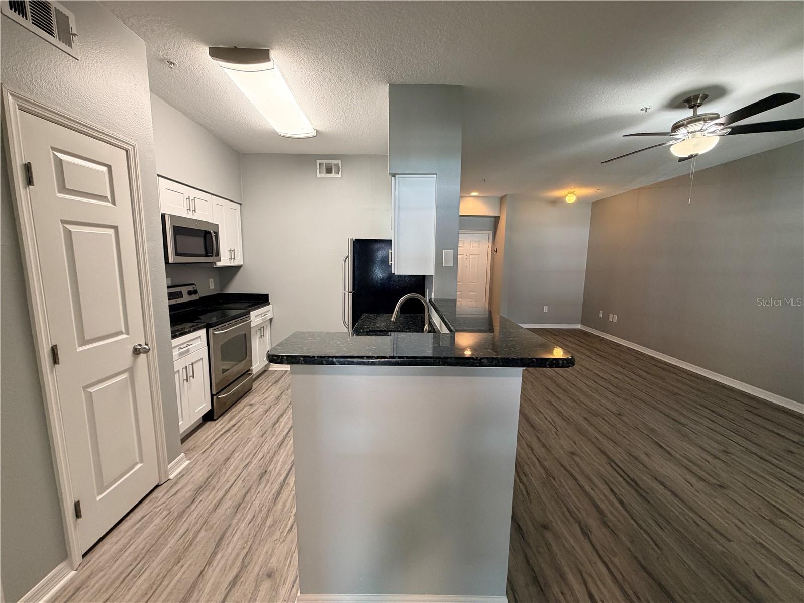1810 E PALM AVE #5114 — photo 33