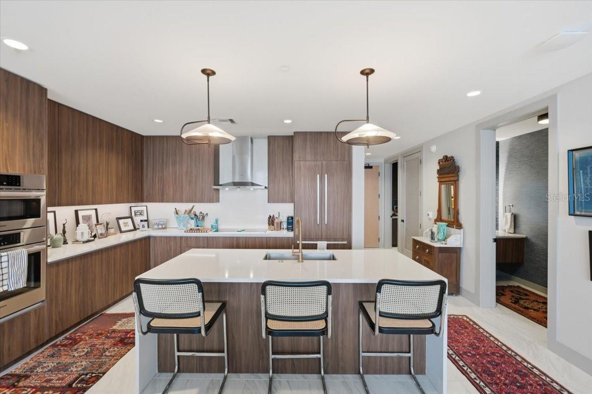 777 3RD AVE N #1606 — photo 25