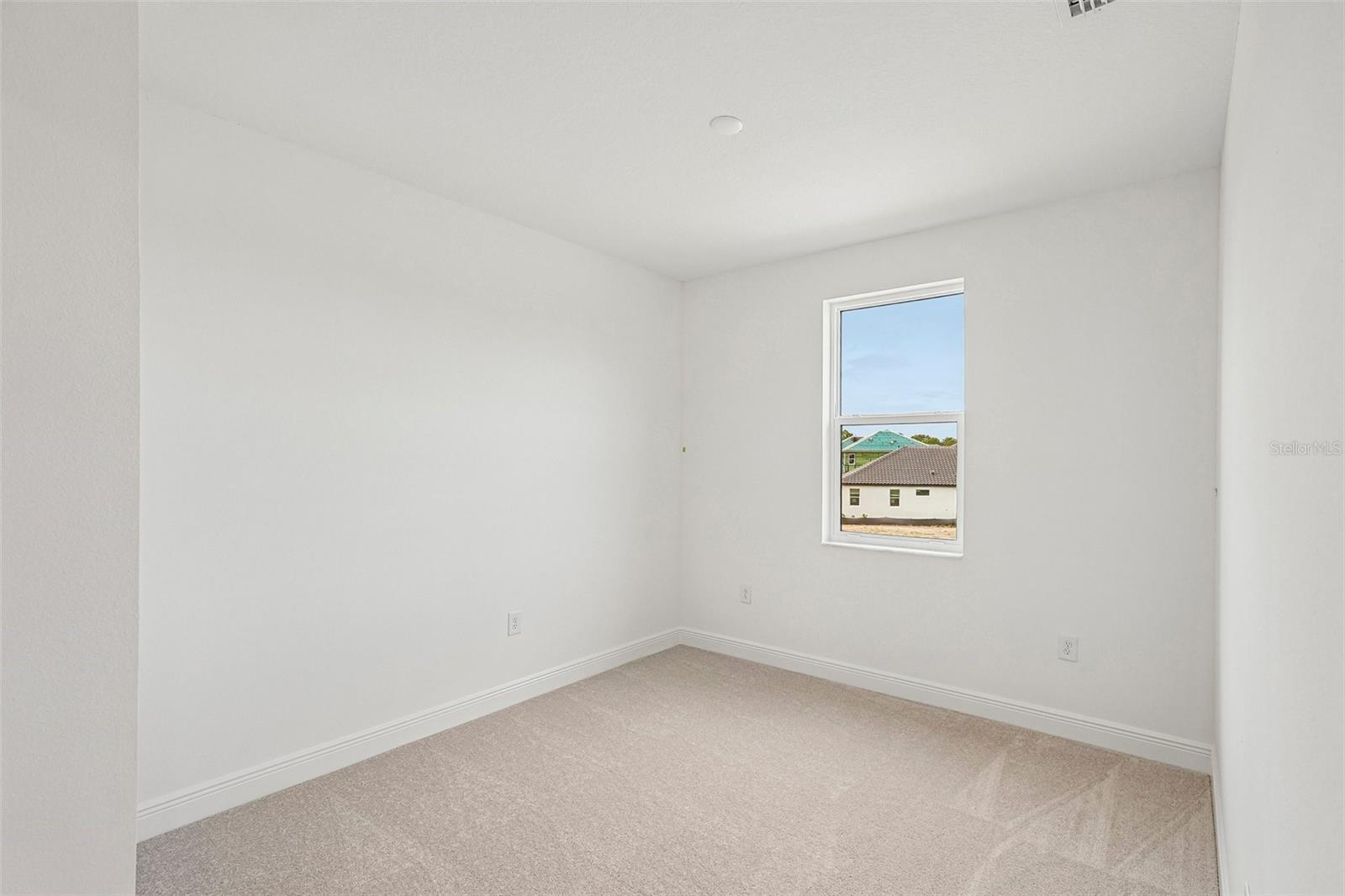 9706 CRYSTAL ISLES CIR — photo 26
