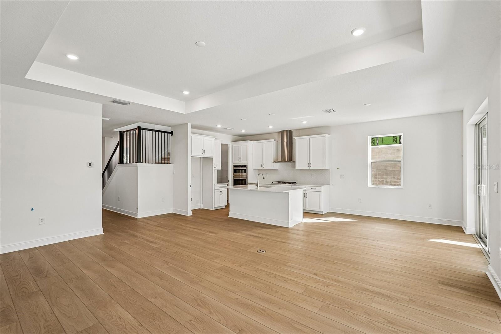 9706 CRYSTAL ISLES CIR — photo 9