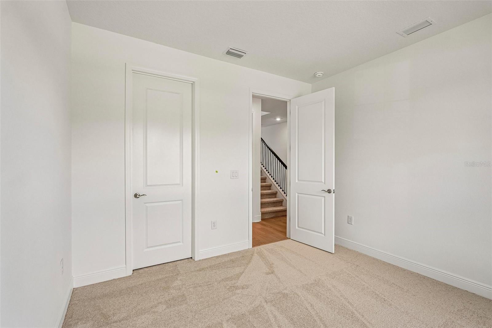 9706 CRYSTAL ISLES CIR — photo 13