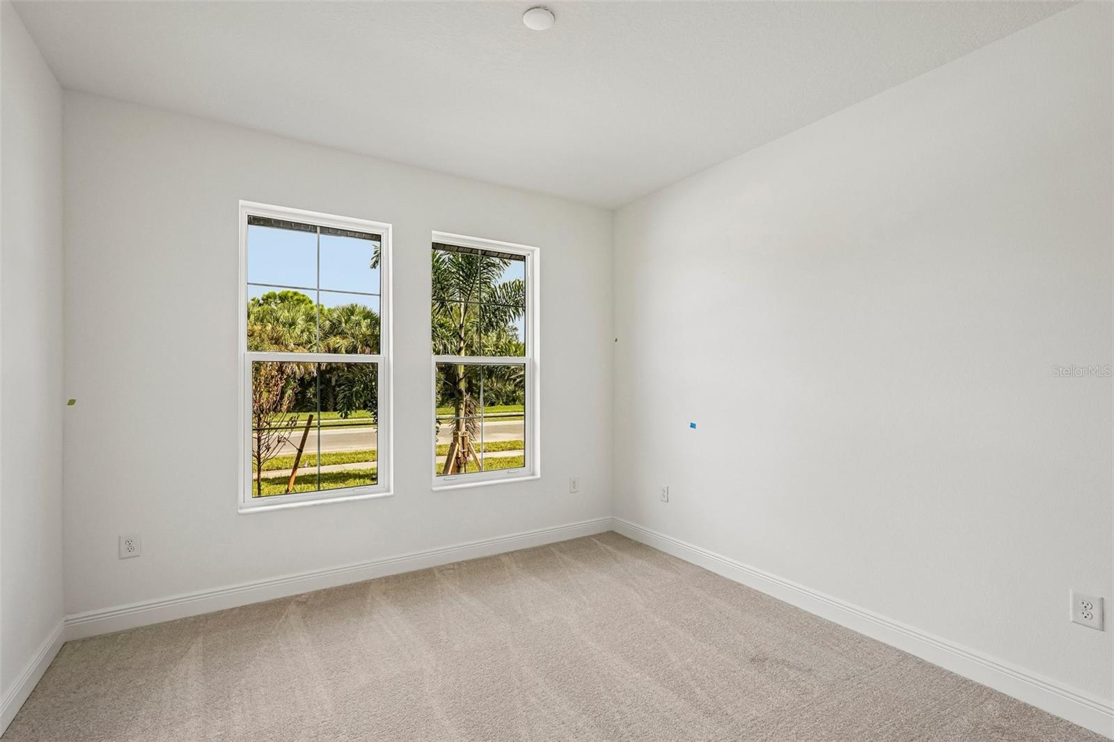 9706 CRYSTAL ISLES CIR — photo 12