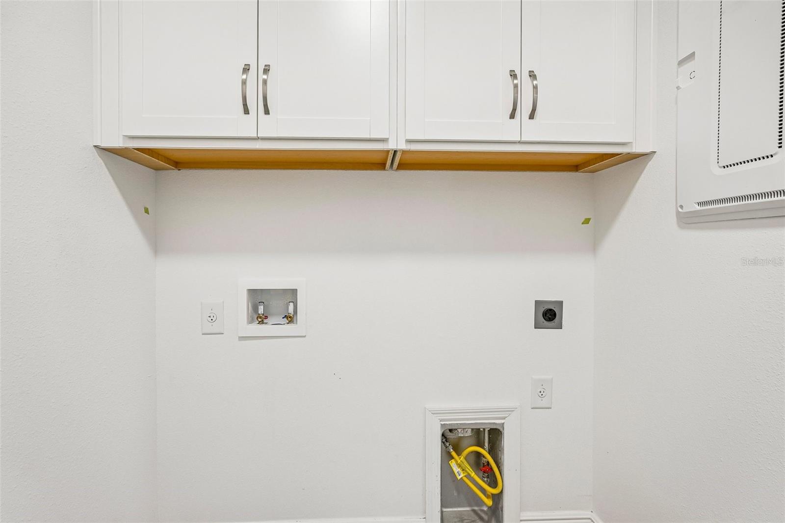 9706 CRYSTAL ISLES CIR — photo 17