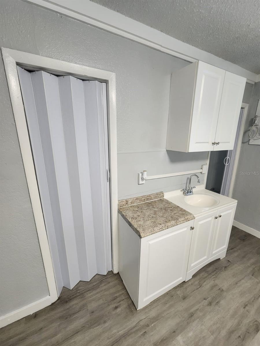 407 S JUPITER AVE #7 — photo 5