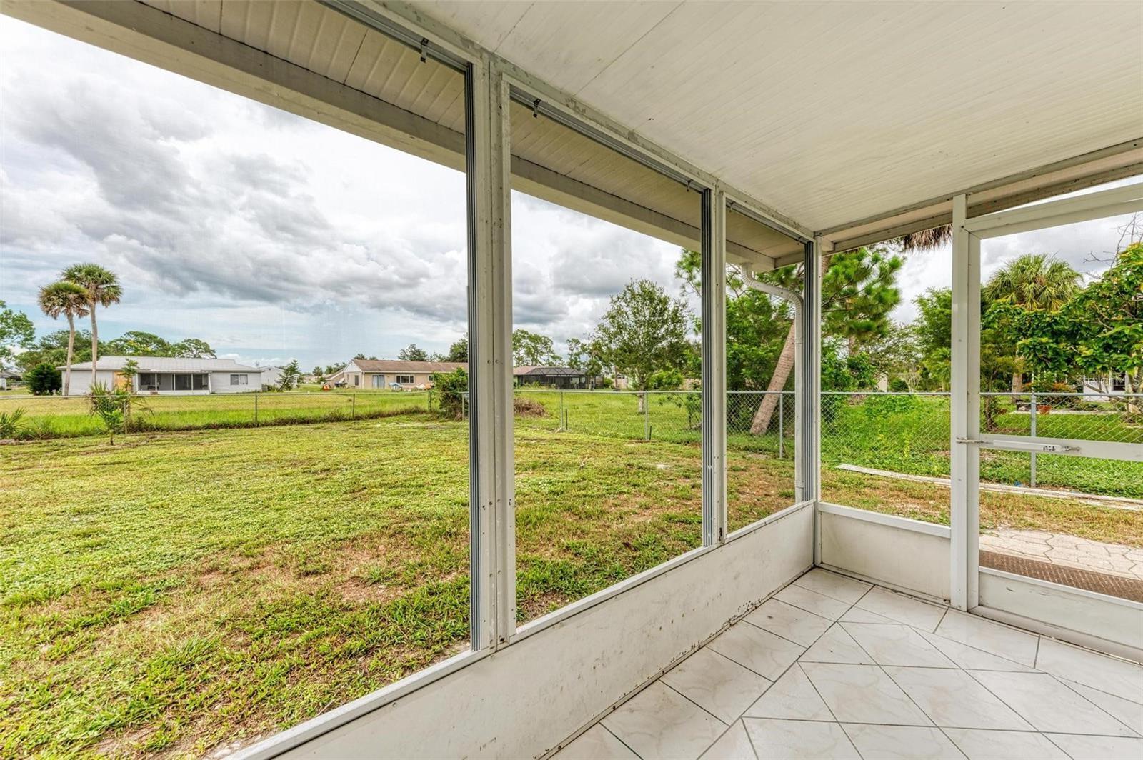 7120 ELYTON DR — photo 28