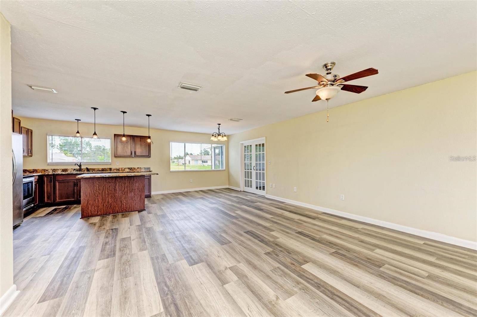 7120 ELYTON DR — photo 3