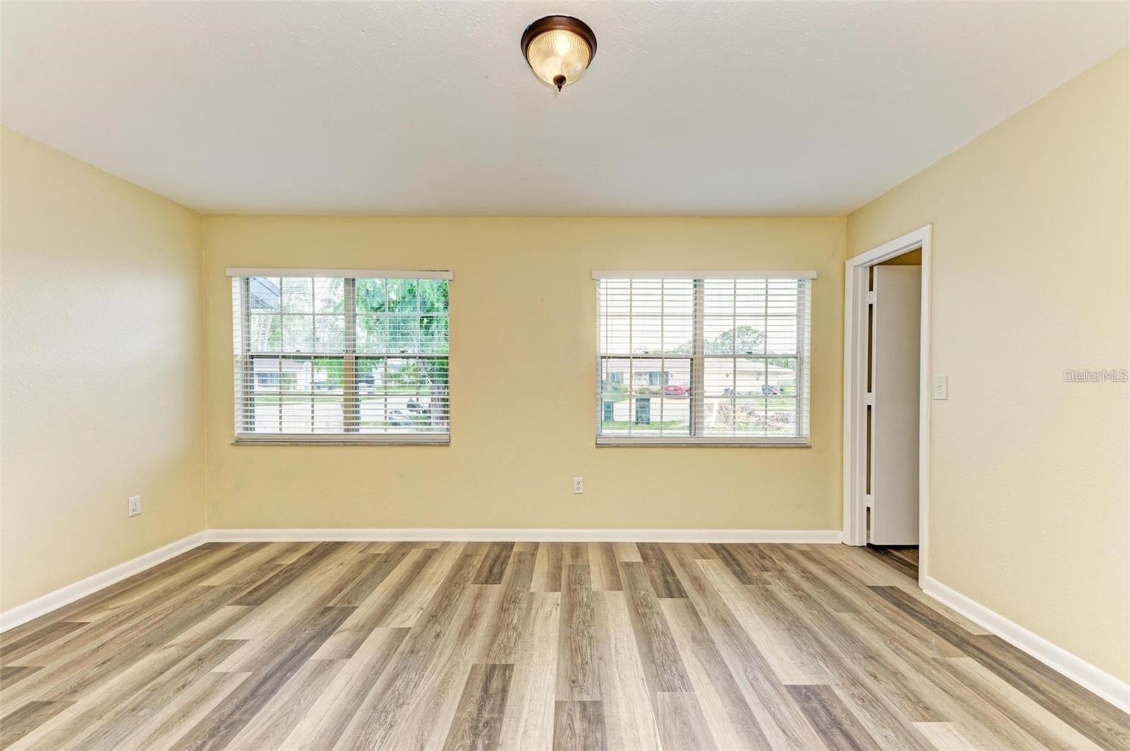 7120 ELYTON DR — photo 11