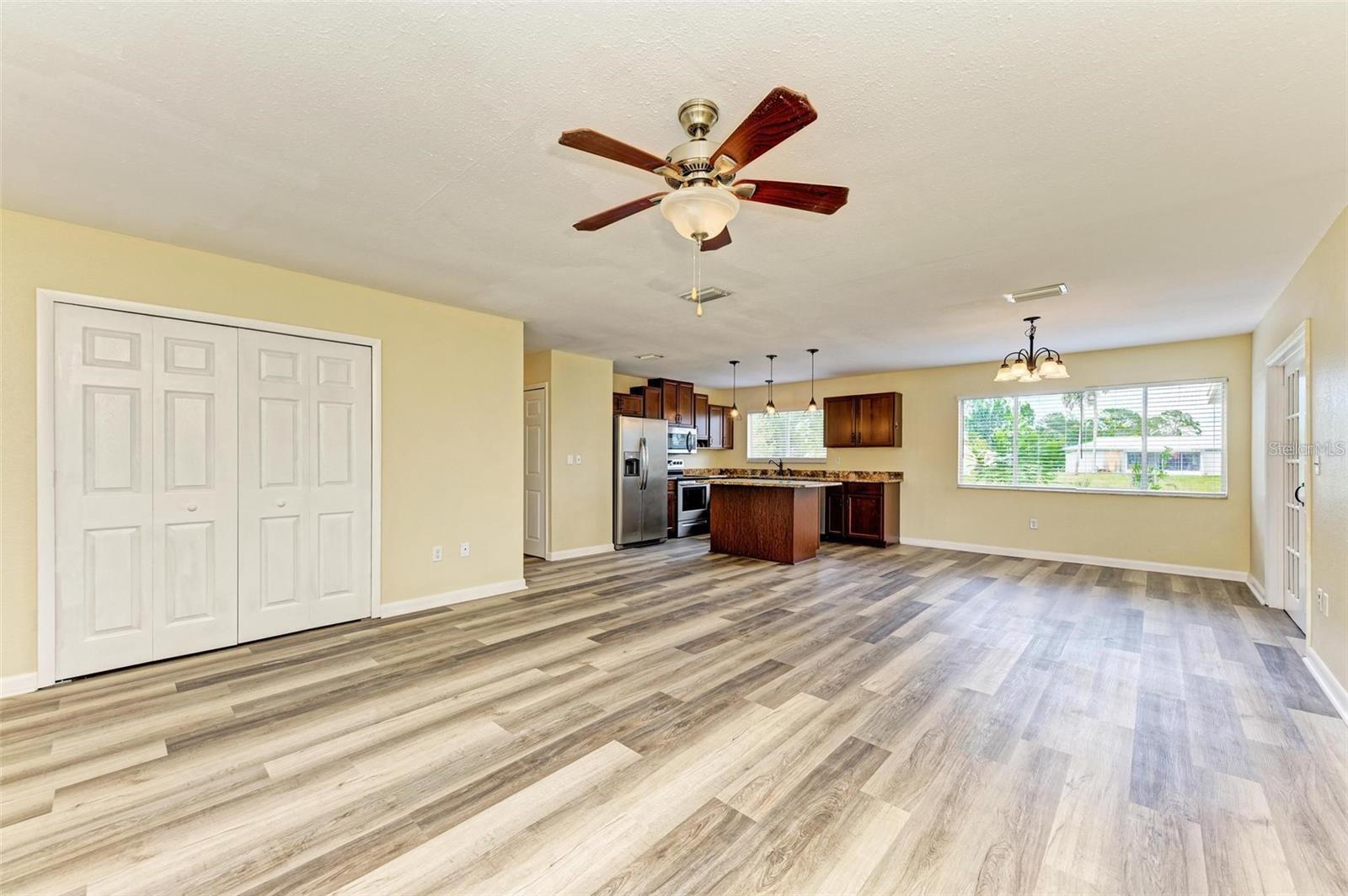 7120 ELYTON DR — photo 2