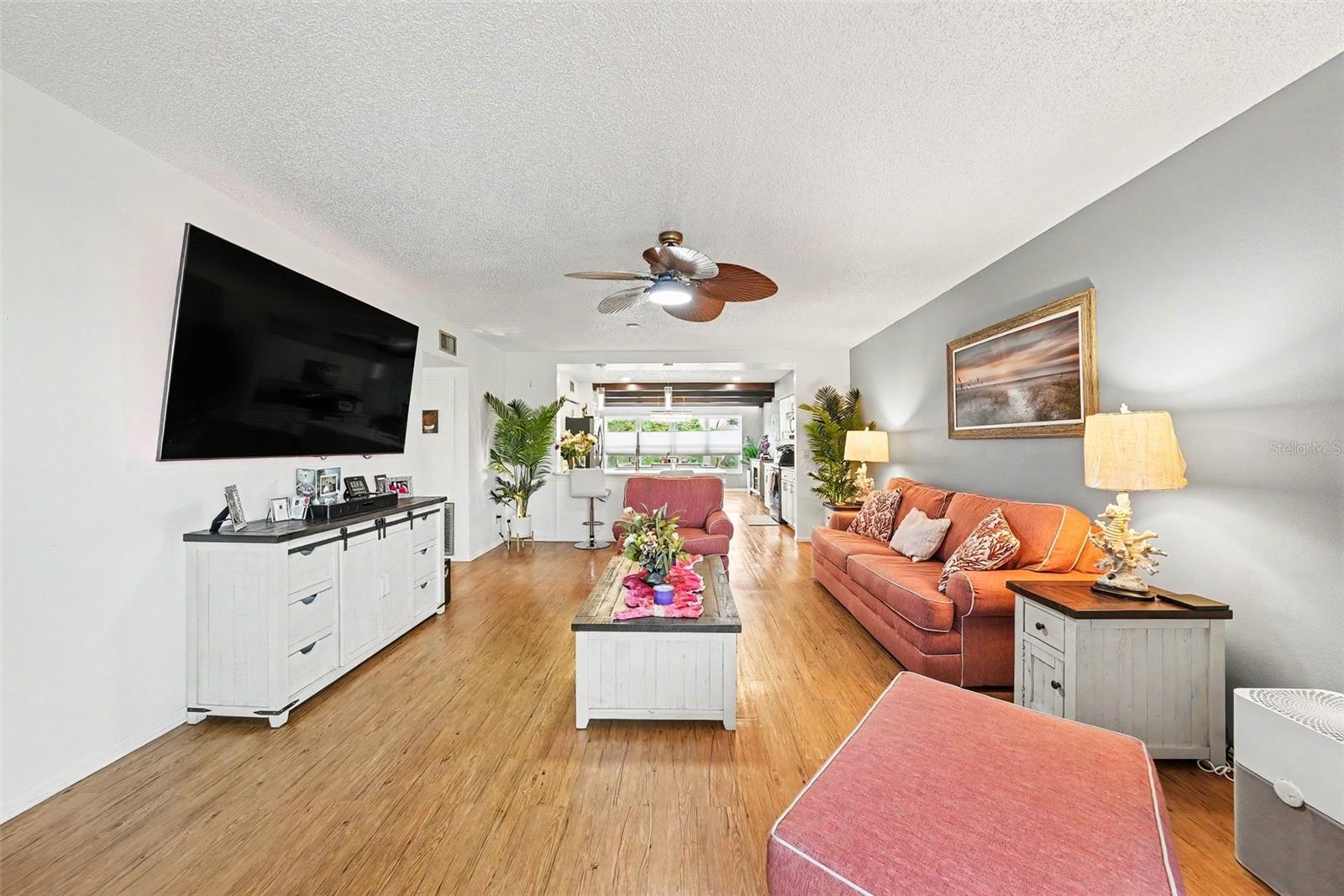 2284 PHILIPPINE DR #69 — photo 4