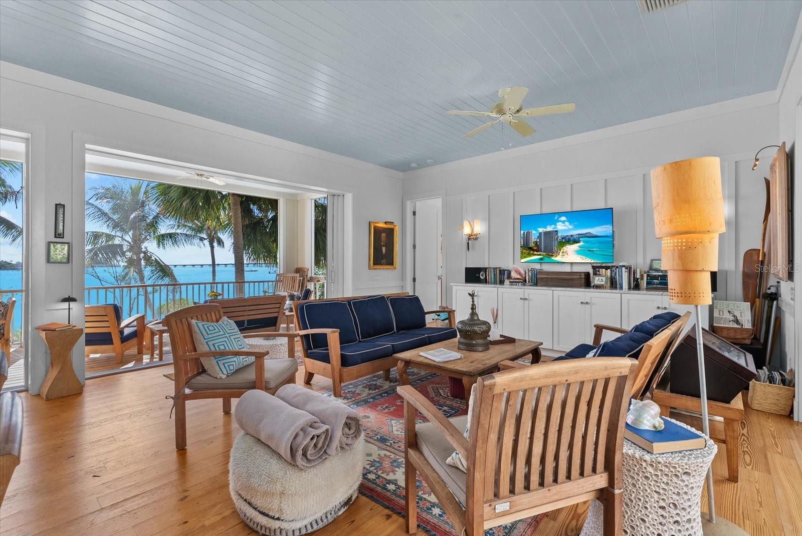 7143 LA LENAIRE DR — photo 18