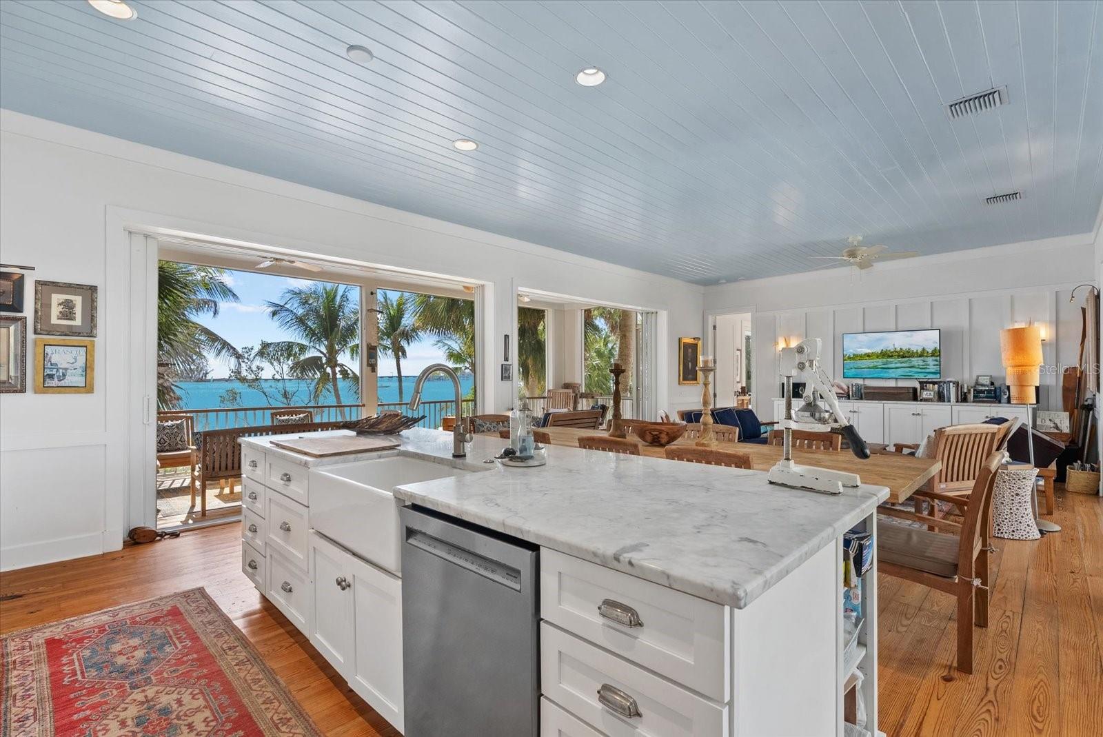 7143 LA LENAIRE DR — photo 16