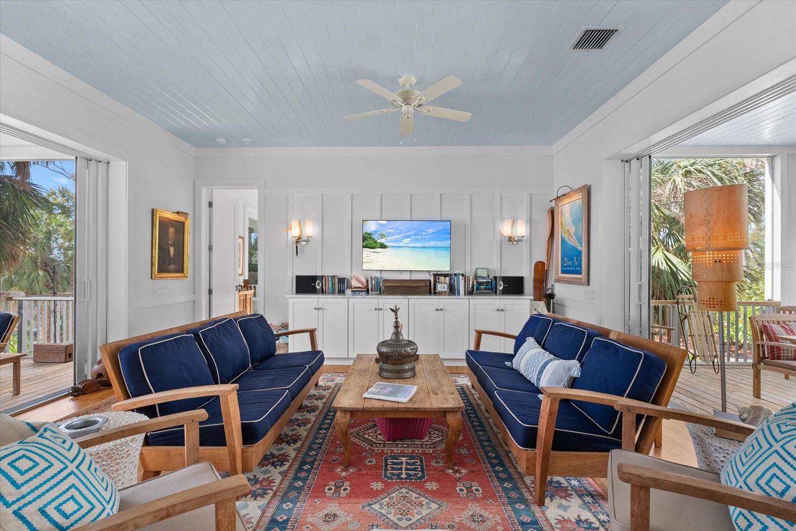 7143 LA LENAIRE DR — photo 6