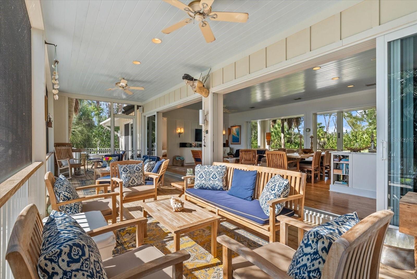 7143 LA LENAIRE DR — photo 42