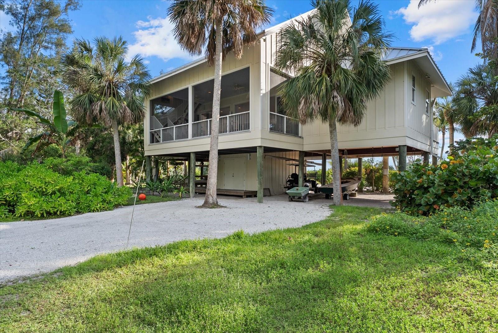7143 LA LENAIRE DR — photo 64