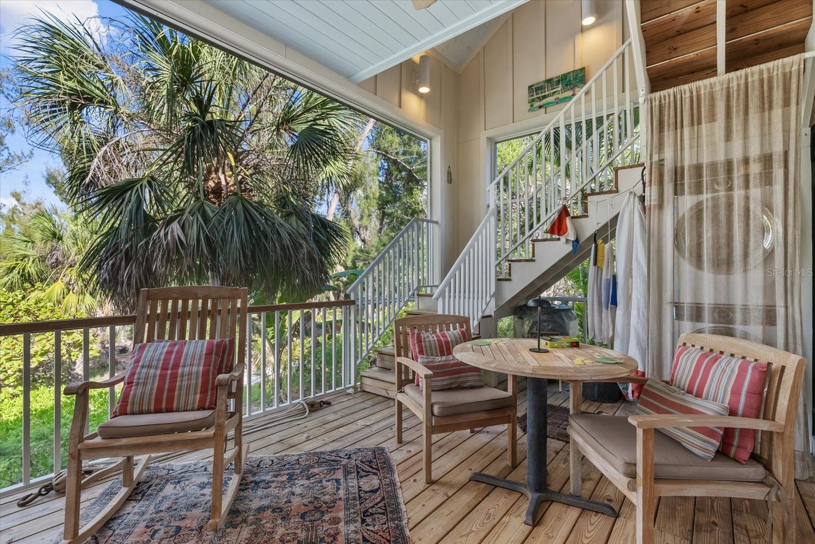 7143 LA LENAIRE DR — photo 38