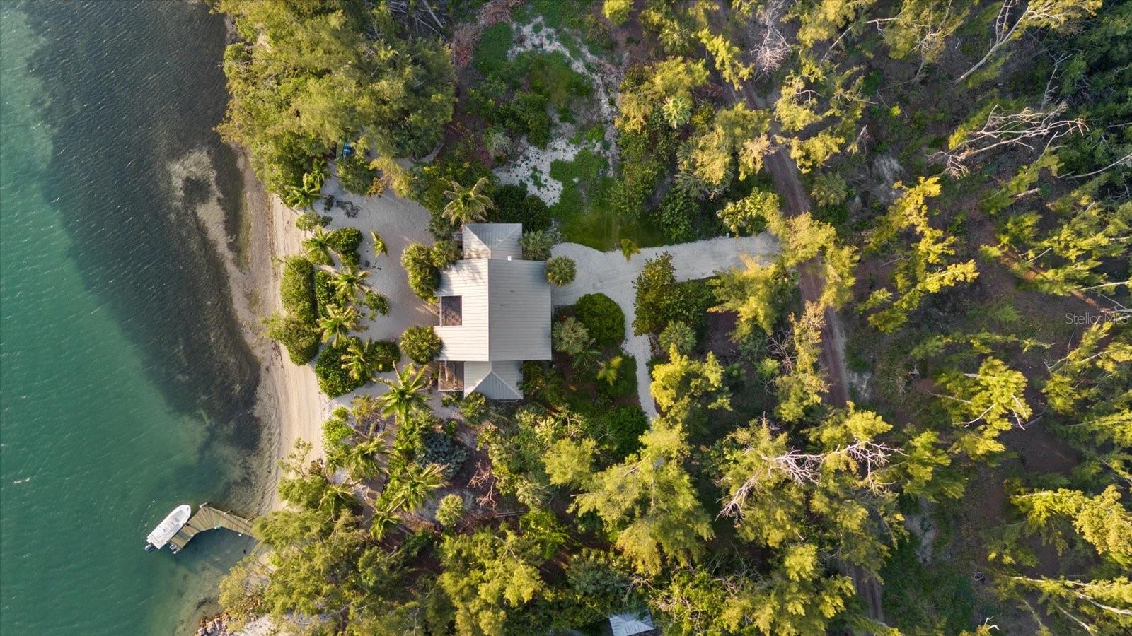7143 LA LENAIRE DR — photo 10
