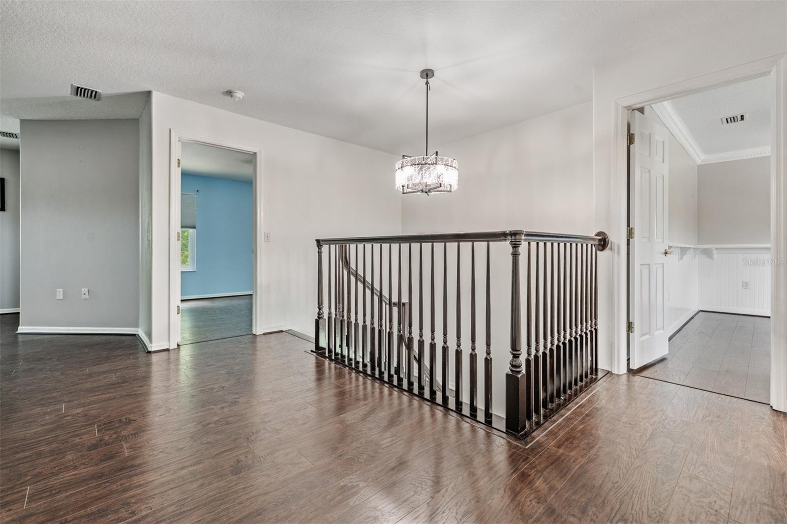 380 ROSALIND LN — photo 20
