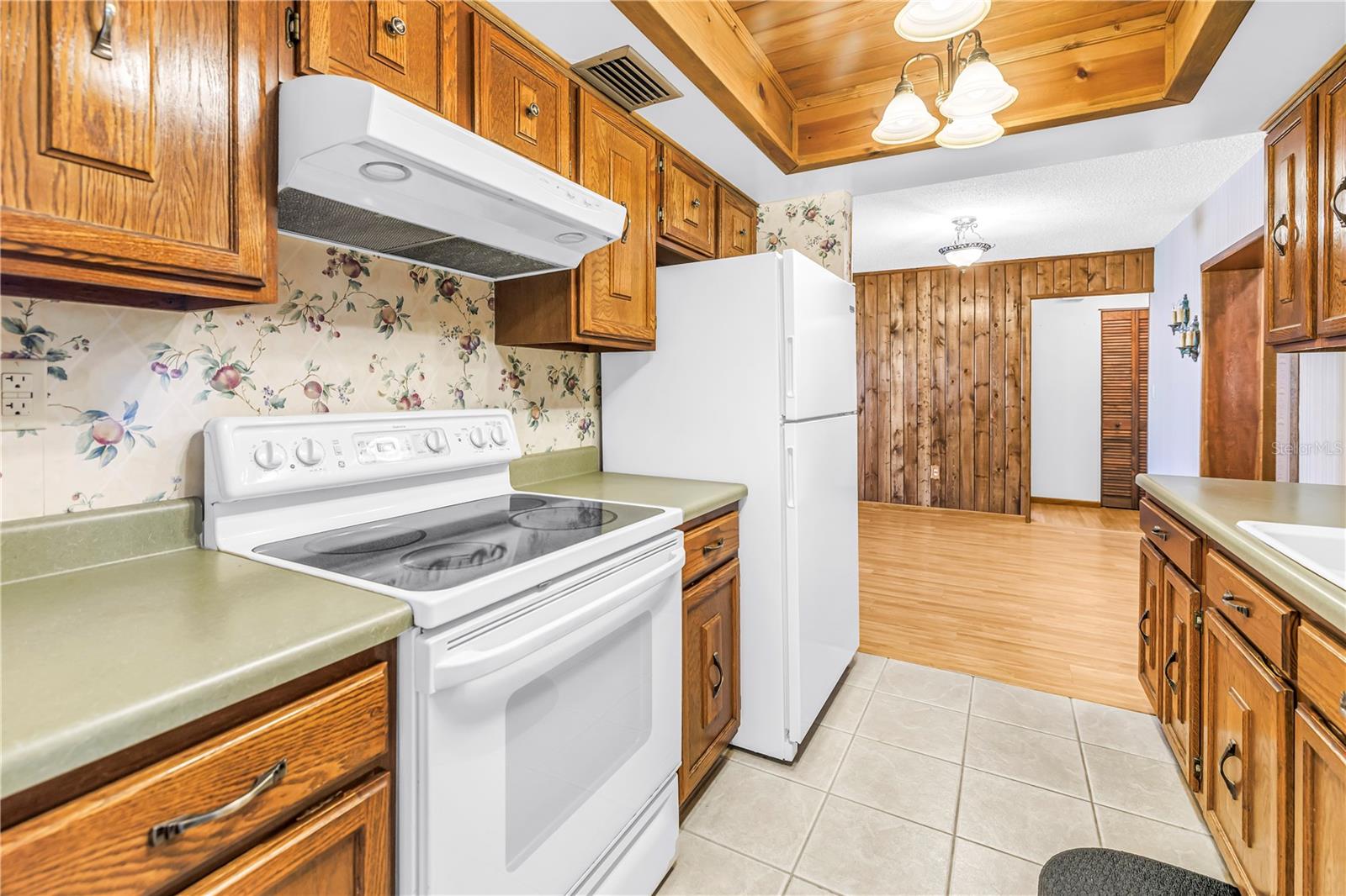 10657 DEL PRADO DR E — photo 28