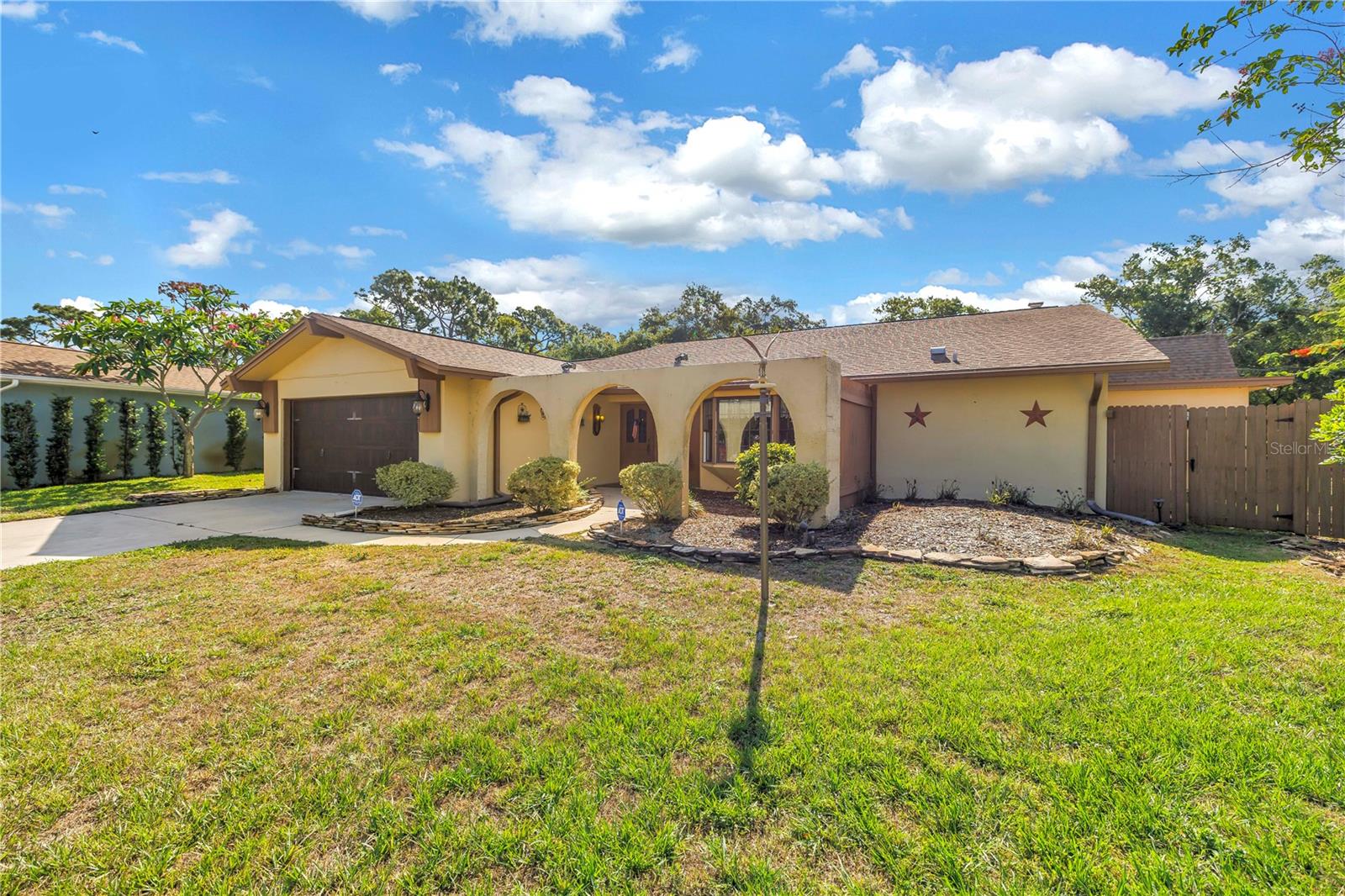 10657 DEL PRADO DR E — photo 3