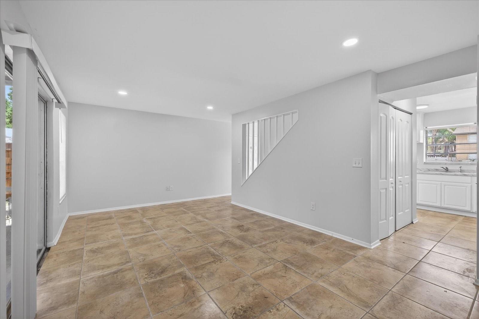 14024 VILLAGE TERRACE DR — photo 6
