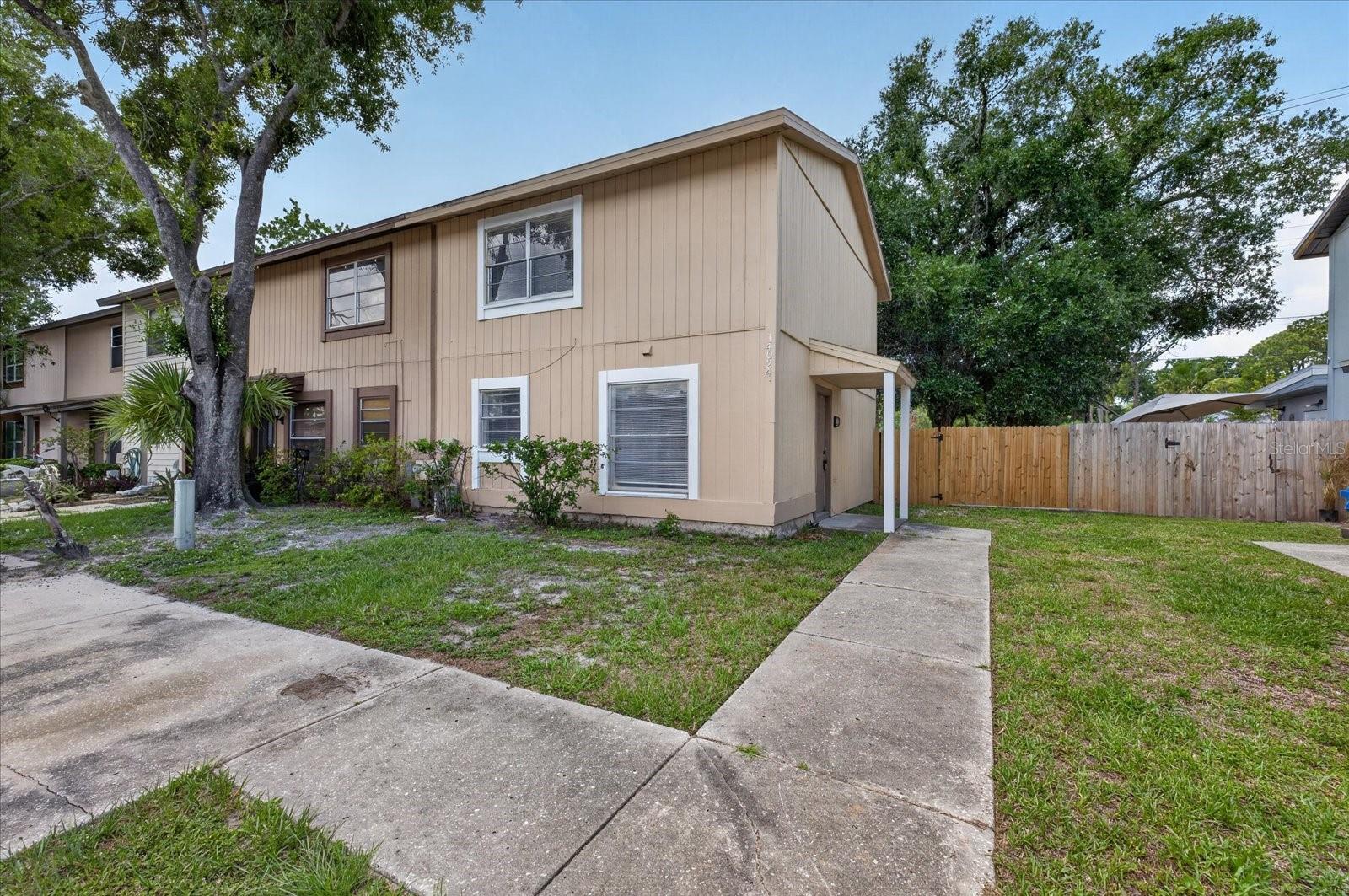 14024 VILLAGE TERRACE DR — photo 2