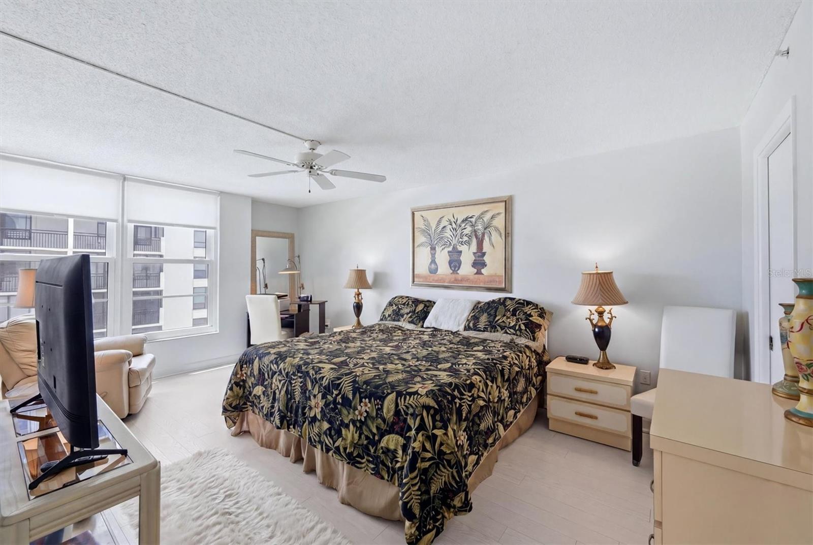 629 ALHAMBRA RD #702 — photo 16