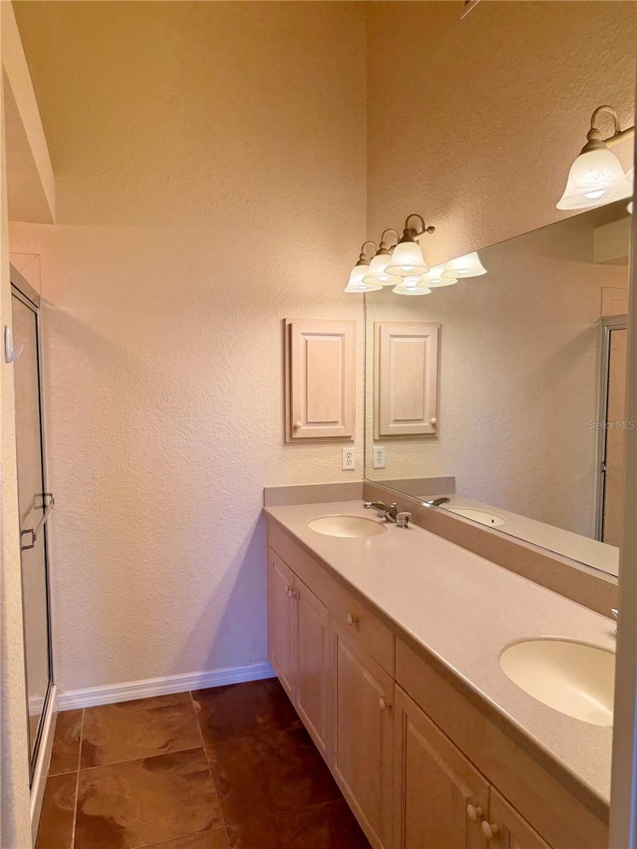 600 GARDENS EDGE DR #633 — photo 19