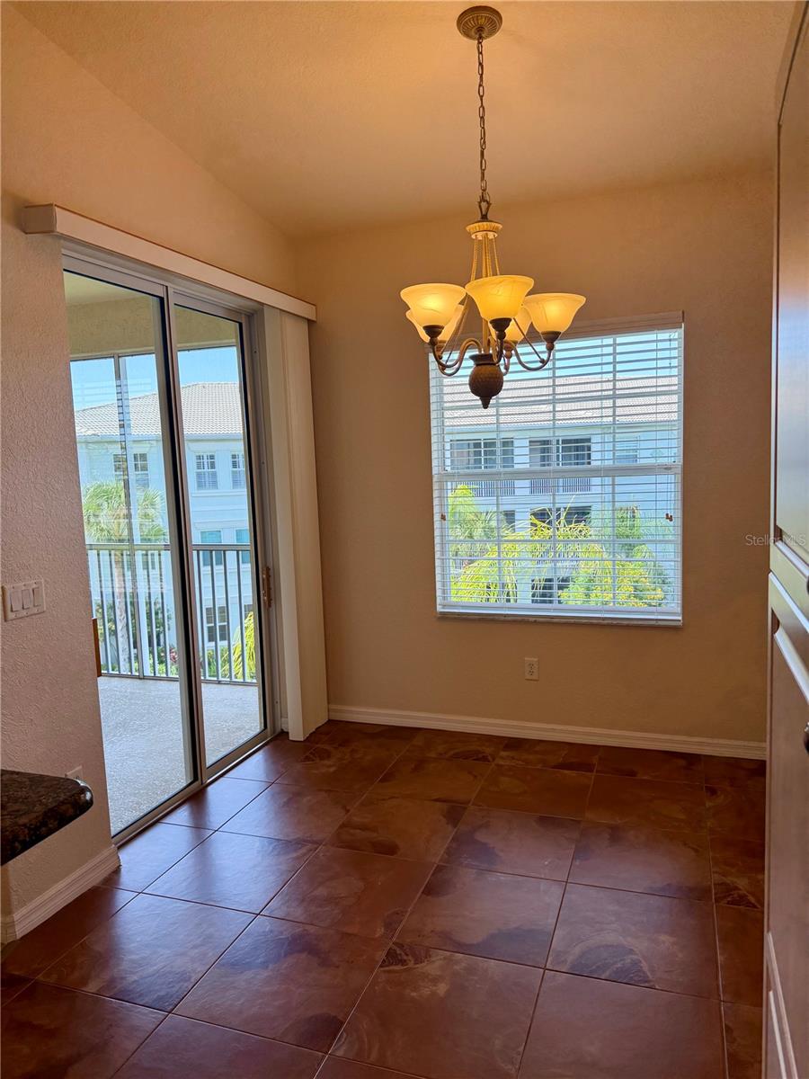 600 GARDENS EDGE DR #633 — photo 17